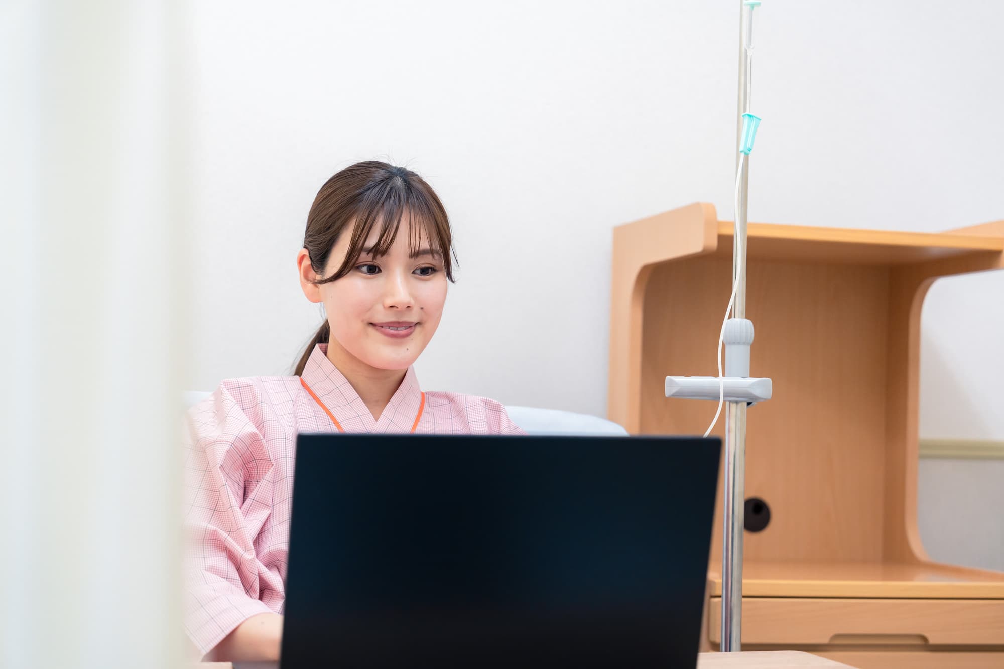 治験でのおすすめの持ち物